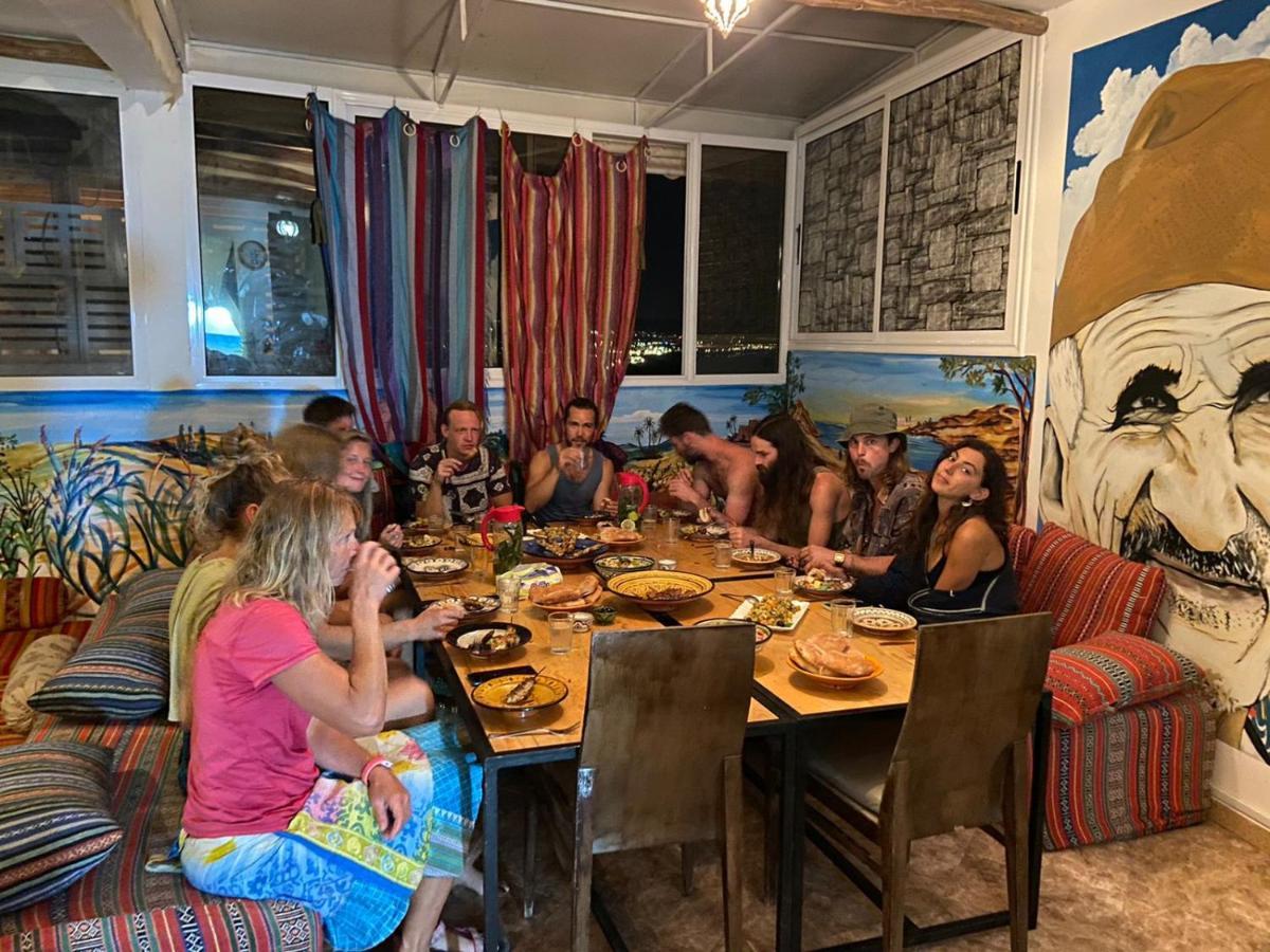 Happy Surf Hostel Taghazout Exterior foto